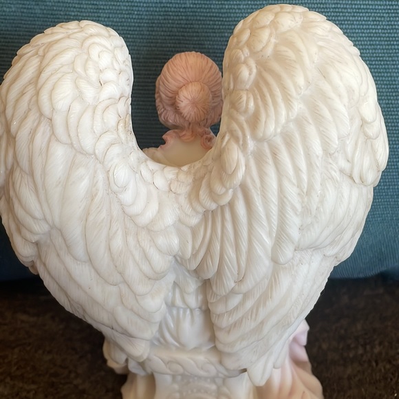EUC~Seraphim Girl Angel Figurine Classics Harmony, Heart Seeker - Picture 5 of 7
